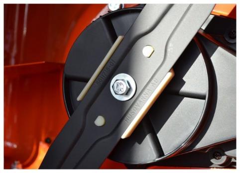 Электрическая газонокосилка Husqvarna LC141C 9670993-01
