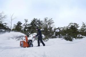 Снегоотбрасыватель Husqvarna ST 124 9704493-02_7