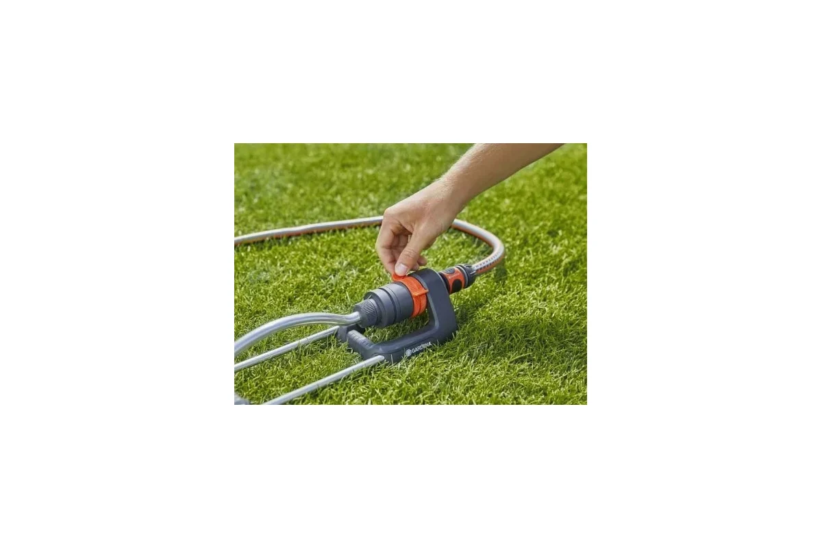 Осциллирующий дождеватель Gardena Aqua M 18702-20.000.00