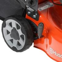 Газонокосилка Husqvarna LC 140SP бензиновая самоходная 9704882-01_3