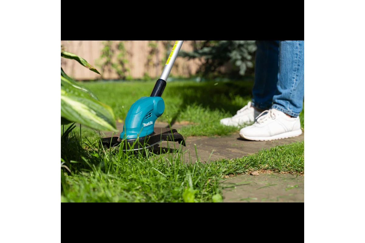Триммер аккумуляторный Makita LXT 18В, 2в1 триммер/кромкорез, d-26см, телескоп штанг, BL1815N, DC18SD DUR181SY_7